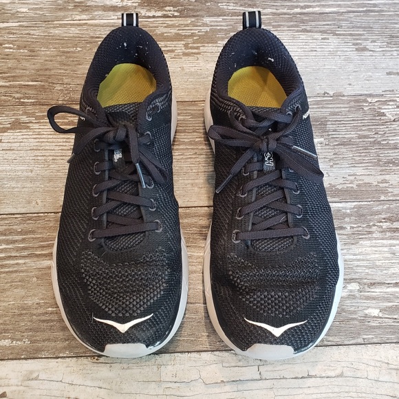 hoka shoes flash sale